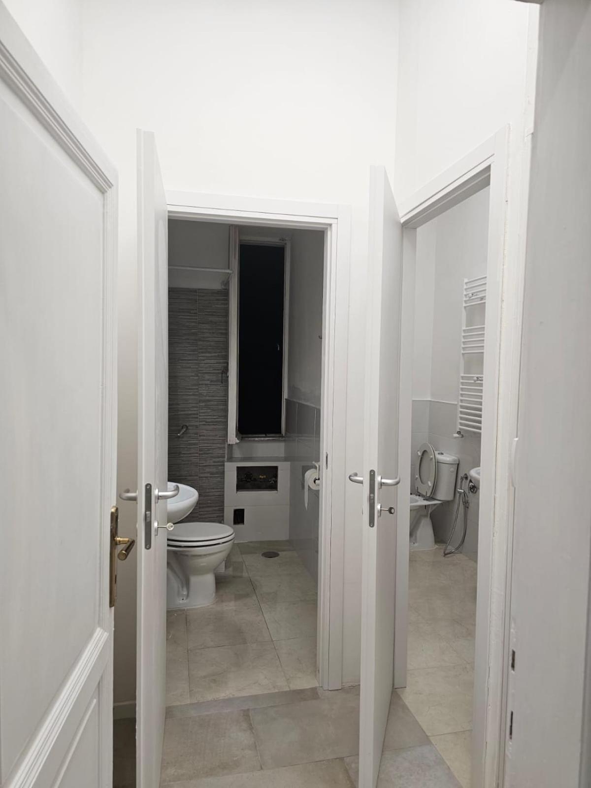 Raynova Hotel Rom Værelse billede